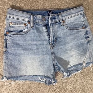 GAP Shorts